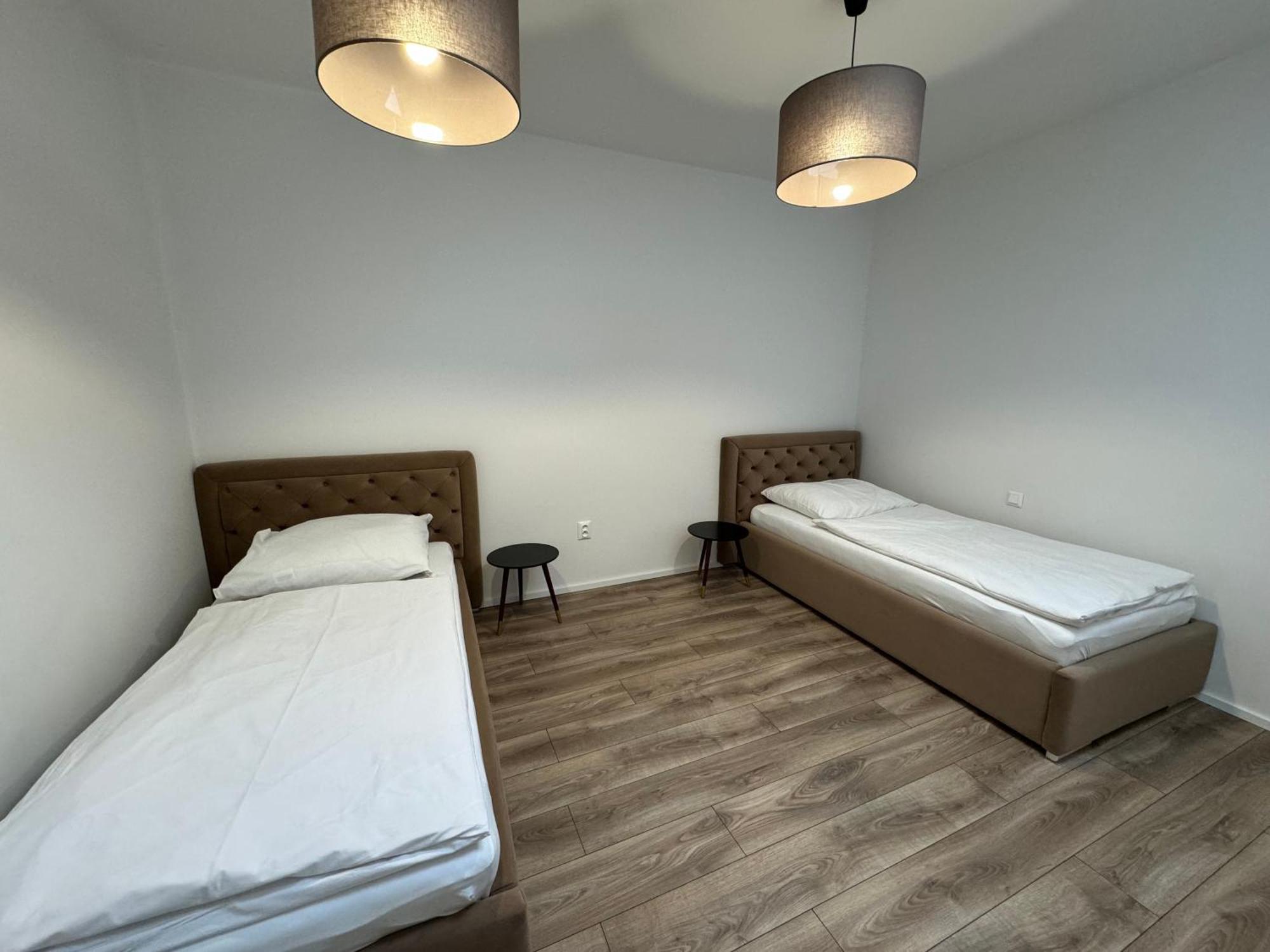Project Ik Luxury Apartments Sered' ภายนอก รูปภาพ